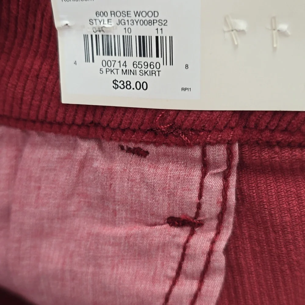 SO BRAND WOMENS JUNIOR PLUS SIZE BURGUNDY CORDUROY MINI SKIRT SIZE 26/44W_14